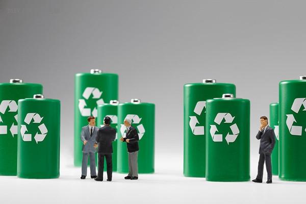 劍橋大學設計了一種新型電池，儲電量達到鋰電池5倍